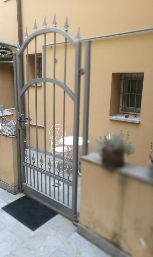 Casina Centotrecento-Romantic & Quite Apartment- Bolonya Dış mekan fotoğraf
